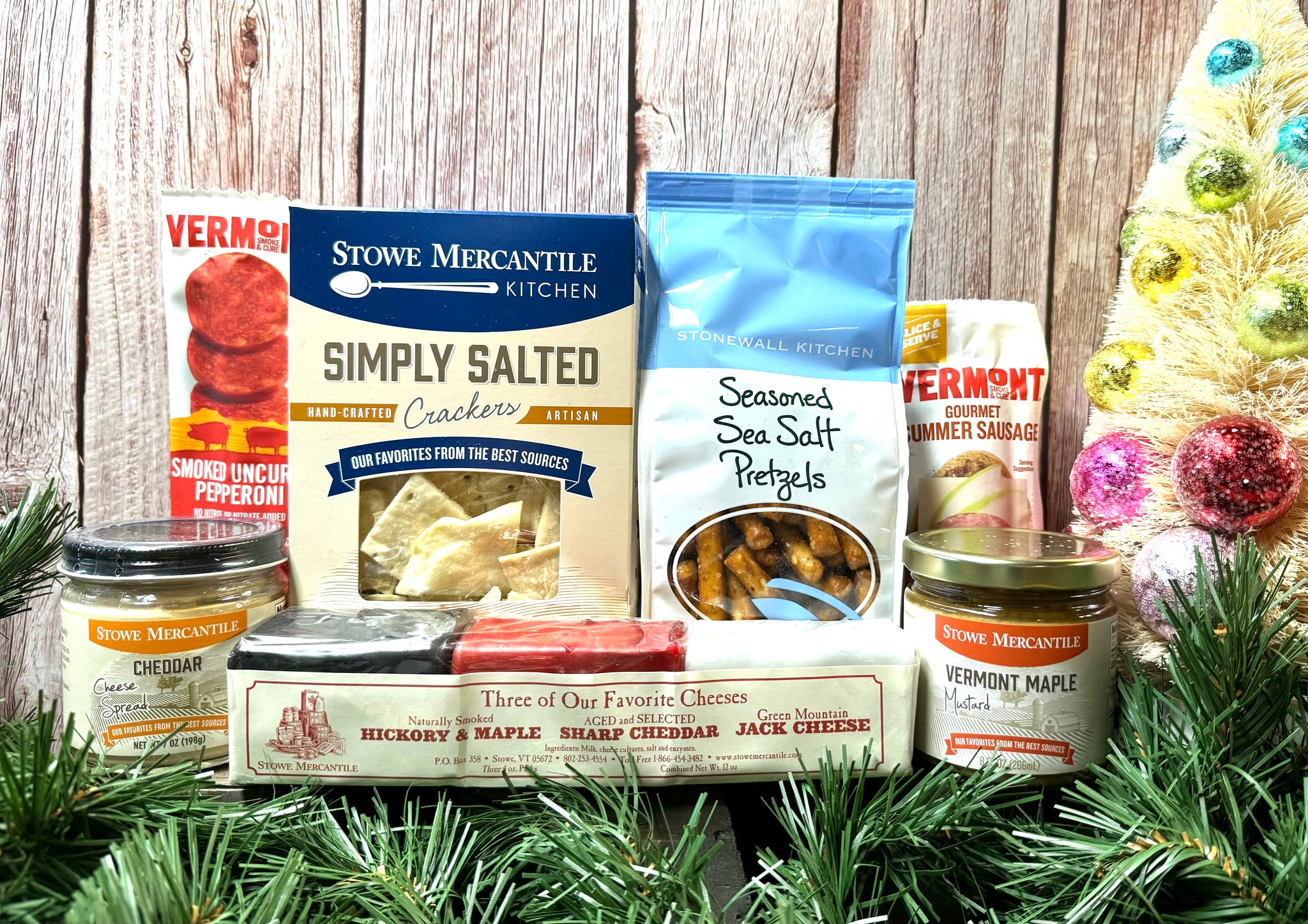 Savory_Snacks_Holiday_Gift_Box